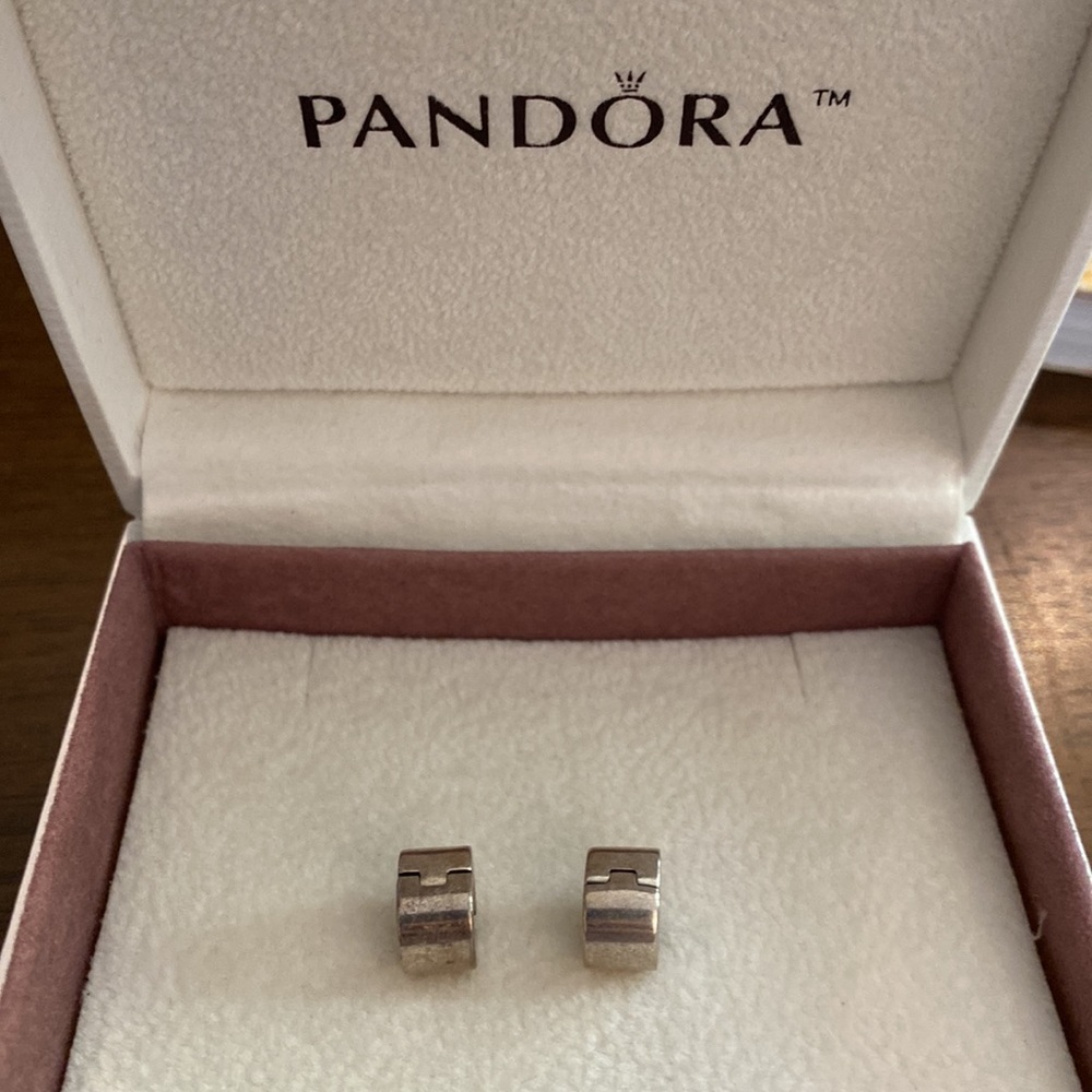 2 Pandora Round Clips - Picture 2 of 2